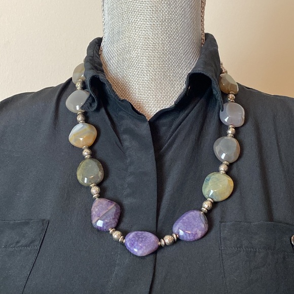 Ursula K Handcrafted Artisan Agate and Sliver Necklace - Picture 2 of 12
